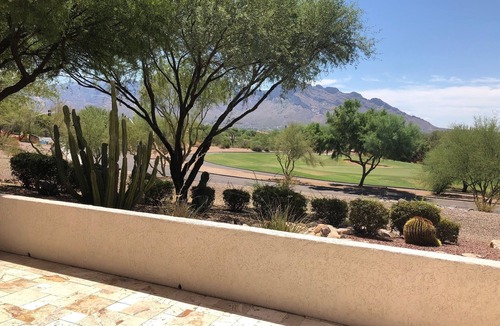 Carmel Pointe House | Southwestern Patio Home-Magnificent Mountain Views