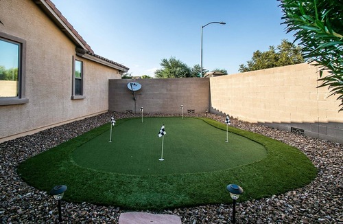 Rovey Farm Estates House | Spa like home, walk to the stadiums, with a private heated pool & newly updated!