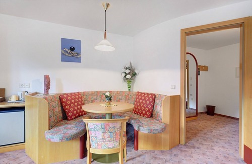 San Leonardo in Passiria Apartment | Spacious Timmels Suite with South-Facing Balcony, Free Wellness & Pool Access