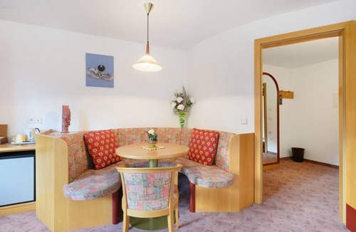 San Leonardo in Passiria Apartment | Spacious Timmels Suite II with South-Facing Balcony, Free Wellness & Pool Access