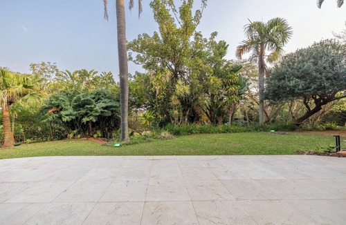 La Lucia Apartment | Spacious 1Bedroom Garden Retreat with Private Pool