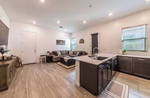 Sunset Farms House | Spacious 4-bedroom house in lovely Tolleson w/2 Full Kitchens & 2 laundry rooms