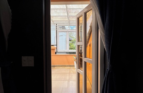 Phuong 10 Villa | Spacious 5-bedroom villa in delightful Đà Lạt - Close to Lam Vien Square