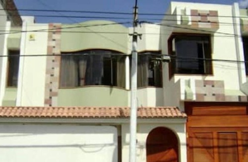Yanahuara Apartment | Spacious Double Room