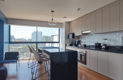Leuro Apartment | Spacious & Modern Duplex in Miraflores