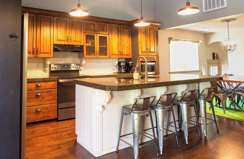 Kanab House | Spacious Retreat w/Views Near Zion & Bryce UT