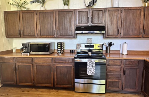Flagstaff House | Spacious townhome w/AC and large wrap around deck in Continental Country Club!