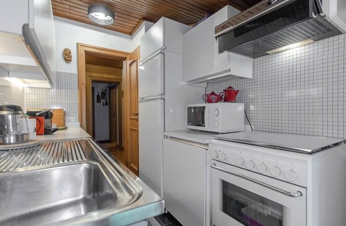 Cortina d'Ampezzo Historic Centre Apartment | Spazioso appartamento centralissimo con wi-fi.