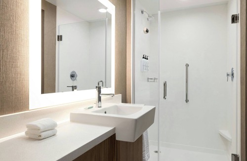 Easton Hotel | SpringHill Suites® by Marriott® Easton PA