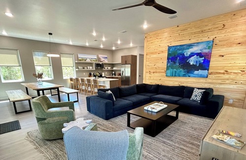 Carrabelle House | Starry Night: 3,800 sqft, 1-min to Beach! - Resort Pool, Dog Friendly!