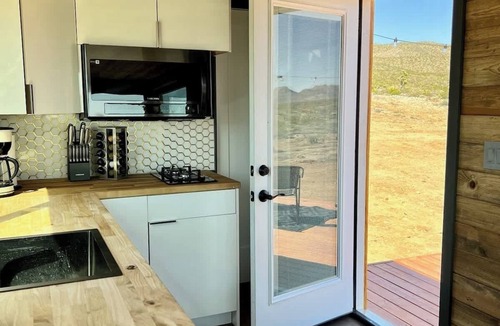 Meadview House | Starwalk Luxury Off Grid Sky Walk by Grand Canyon