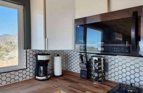 Meadview House | Starwalk Luxury Off Grid Sky Walk by Grand Canyon