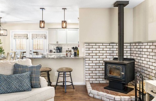Cottonwood-Verde Village House | Stay & Play: Spacious Haven in Cottonwood w/ Games