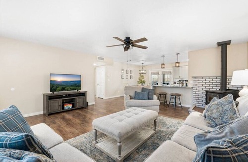 Cottonwood-Verde Village House | Stay & Play: Spacious Haven in Cottonwood w/ Games