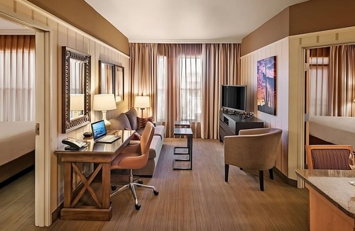 Gainey Village Villas Hotel | Stay, Work, and Play in Style Near Scottsdale's Top Attractions! Pets Welcome!
