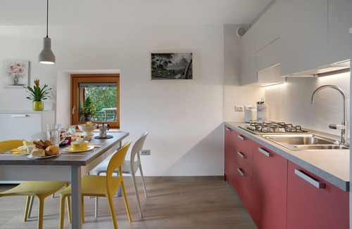 Pergine Valsugana Apartment | Studio Apartment 'Maso Plocech App Vacanze' with Lake View, Private Garden and Wi-Fi