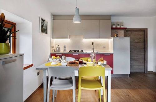 Pergine Valsugana Apartment | Studio Apartment 'Maso Plocech App Vacanze' with Lake View, Private Garden and Wi-Fi