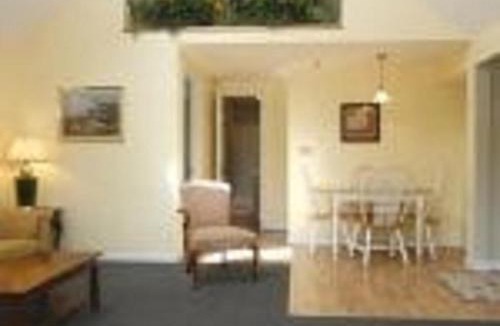 Ogunquit Hotel | Studio East Motel