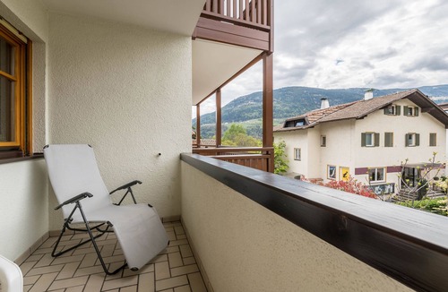 Parcines Apartment | Studio 'Taufner Apartment A 105' with Mountain View, Garden & Wi-Fi