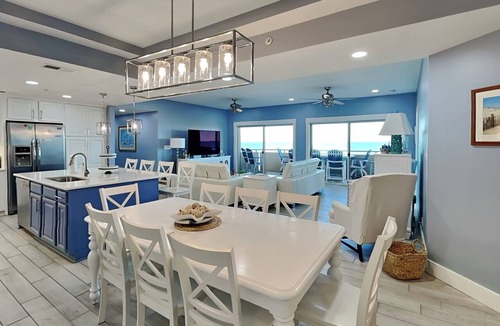 Tybee Island Condo | Stunning Ocean View Retreat w/Spacious Balcony & Pool Access
