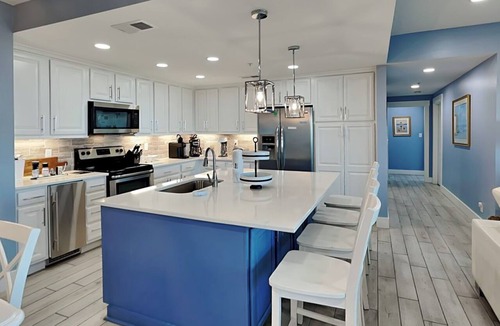 Tybee Island Condo | Stunning Ocean View Retreat w/Spacious Balcony & Pool Access