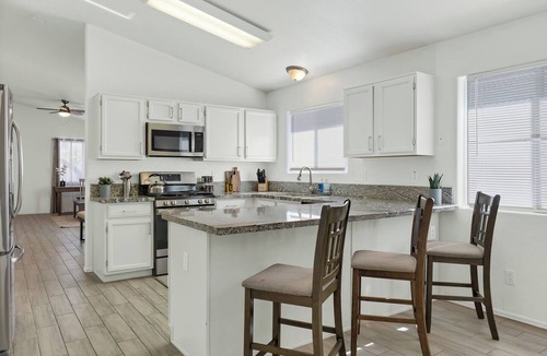 Dove Mountain House | Stunning Vacation Home - Trails, Golf & Dining!