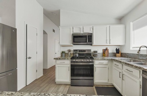 Dove Mountain House | Stunning Vacation Home - Trails, Golf & Dining!