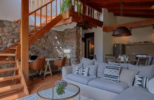 Huaran Villa | Stylish, cozy house in the Sacred Valley Peru
