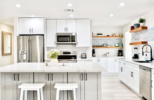 Sun City House | Stylish & Modern Sun City Retreat Near Westgate!