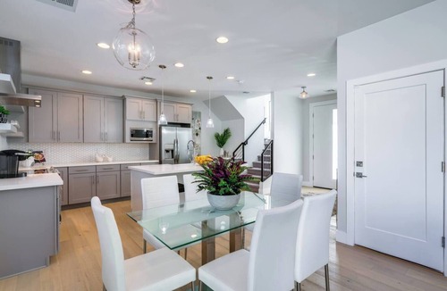 Coronado House | Stylish NEW 3BR Home in Historic Phoenix Coronado