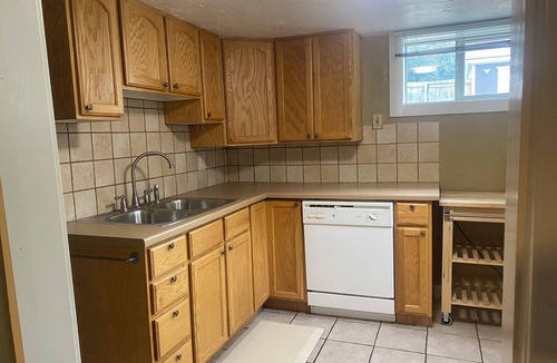 Sugar House Apartment | Stylish Sugarhouse Basement Apt