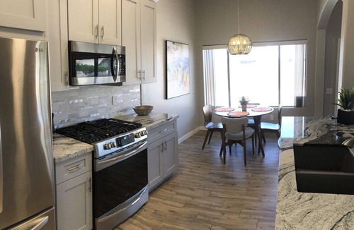 Sweetwater Cove House | Stylish “Sweetwater Oasis" in a Charming Paradise Valley Village Neighborhood