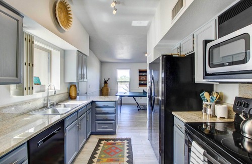 Tanque Verde House | Stylish Tucson Home w/Patio & Private Pool!