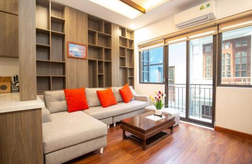 Cong Vi Apartment | Sumitomo 11 Apartment - No 5 lane 39 Linh Lang street