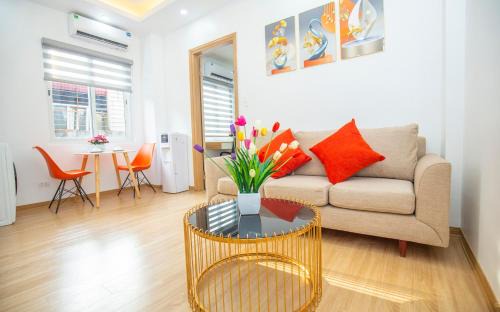 Cong Vi Apartment | Sumitomo 11 Apartment - No 5 lane 39 Linh Lang street