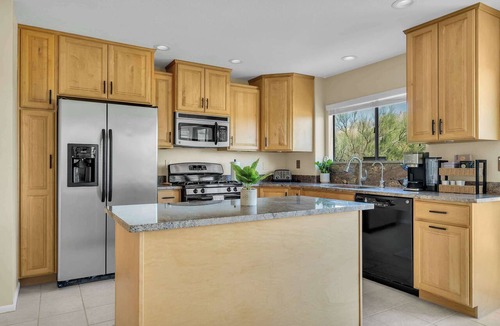 Oro Valley House | Summer Rain Retreat | Pool & Catalina Views