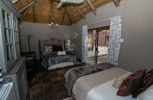 Aliwal North Cabin | SUN DOWN LODGE & CONFERENCE