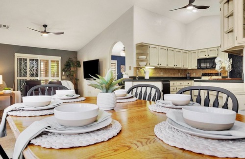 Palo Verde House | Sun Lakes Suave! Golf Cart, Gorgeous Backyard Views