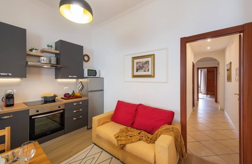 Bomerano Apartment | Sunflower Family Deluxe apartment