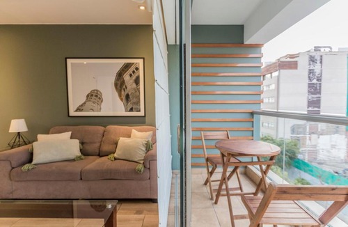 Miraflores Apartment | Sunny 1BR in Mirafores