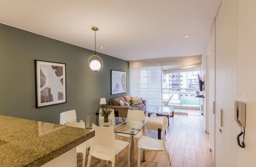Miraflores Apartment | Sunny 1BR in Mirafores