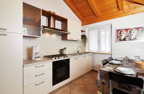 Riva del Garda Apartment | Superior Two-Bedroom Apartment with Terrace (BV4)
