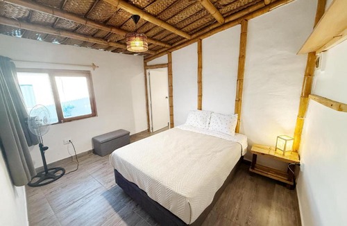 Lobitos Bed & Breakfast | Surf & Sand Lobitos