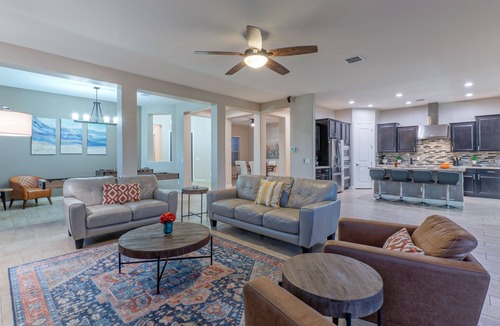 Surprise Farms House | Surprise: One Story, Mt VIEWS, Games, Pool w/Optional Heat, Spa, Outdoor Wood Fireplace & Gas Grill