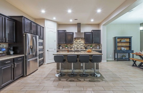 Surprise Farms House | Surprise: One Story, Mt VIEWS, Games, Pool w/Optional Heat, Spa, Outdoor Wood Fireplace & Gas Grill
