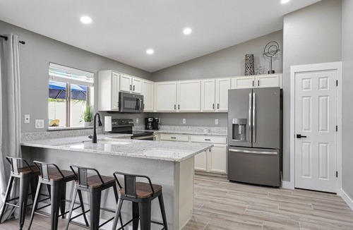 Mountain Vista Ranch House | Surprise Vista Pool Paradise-Spring Training&more!
