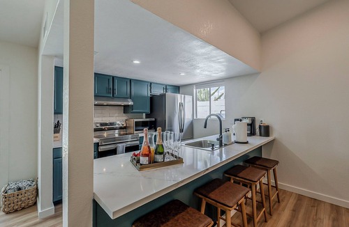 Knoell Scottsdale House | SW Boho in N. Scottsdale! Heated Pool w/Hot Tub + Putt + Firepit + Mt View