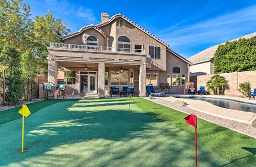 Foothills House | Swim-Putt-Play! 5-BRs of Family Fun | Heated Pool | Pool Table | Foosball | More