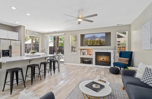 Ponderosa Trails House | Take Me To The Mountains Game Room Fire Pit Fenced Yard Dog Friendly