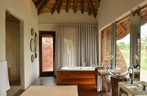 Eston Cabin | Tala Game Reserve